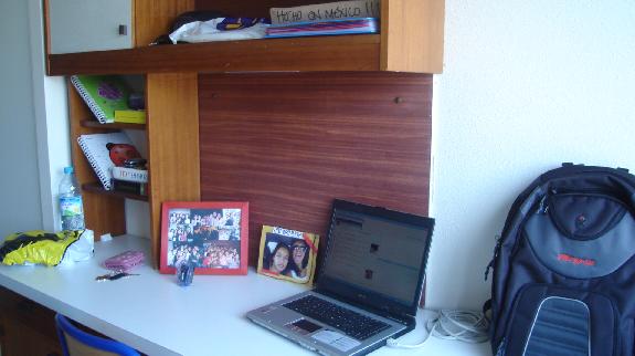 Click image for larger version

Name:	mi cuarto 2.JPG
Views:	174
Size:	41.6 KB
ID:	243343