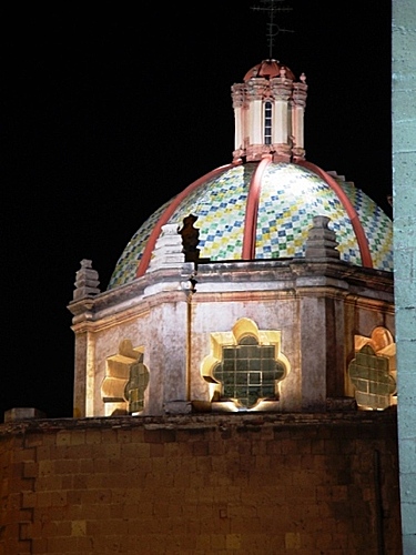 Click image for larger version

Name:	cupula del carmen.jpg
Views:	831
Size:	87.5 KB
ID:	245480