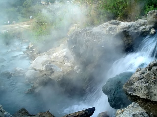 Click image for larger version

Name:	DSC00155_filtered.jpg
Views:	494
Size:	68.9 KB
ID:	245528