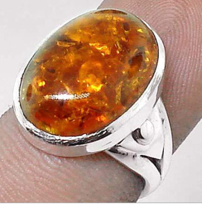 Click image for larger version

Name:	anillo de plata con ambar.jpg
Views:	178
Size:	35.2 KB
ID:	245725