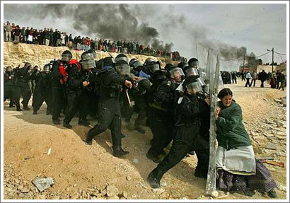 Click image for larger version

Name:	Pulitzer2007[1].jpg
Views:	177
Size:	45.0 KB
ID:	246086