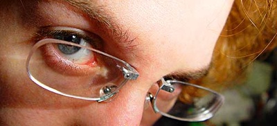 Click image for larger version

Name:	11piercied glasses.jpg
Views:	623
Size:	36.5 KB
ID:	246135