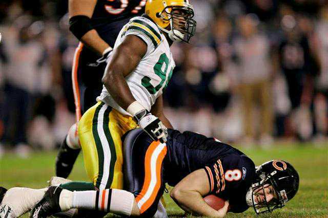 Click image for larger version

Name:	football-funny-pic.jpg
Views:	127
Size:	33.6 KB
ID:	246441