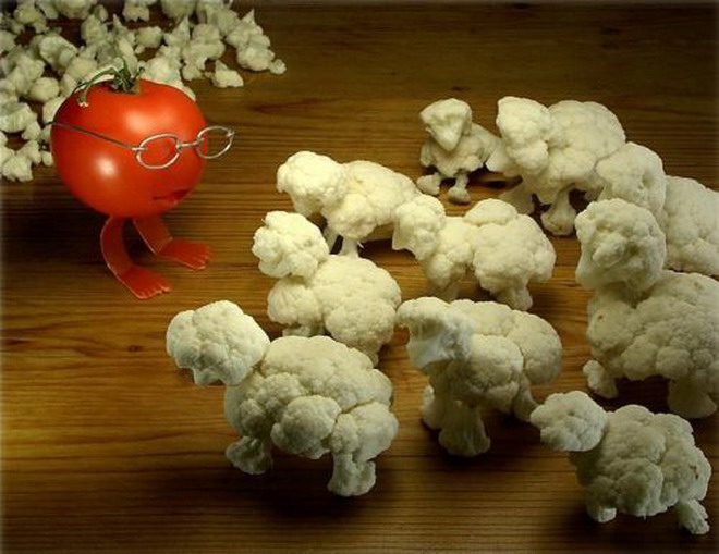 Click image for larger version

Name:	1tomate.jpg
Views:	1275
Size:	85.0 KB
ID:	246504
