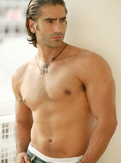 Click image for larger version

Name:	alejandro-fernandez-concierto.jpg
Views:	1835
Size:	15.0 KB
ID:	248244