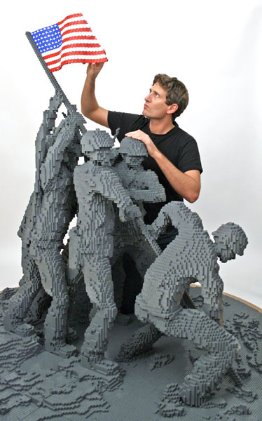 Click image for larger version

Name:	Incredible-LEGO-Art-by-Nathan-Sawaya-Iwo-Jima.jpg
Views:	499
Size:	54.1 KB
ID:	248496