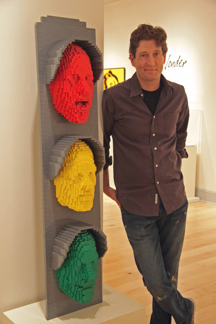 Click image for larger version

Name:	Incredible-LEGO-Art-by-Nathan-Sawaya-stop-look-live.jpg
Views:	509
Size:	73.8 KB
ID:	248504