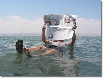 Click image for larger version

Name:	mar_muerto_flotando1.jpg
Views:	254
Size:	19.3 KB
ID:	248864