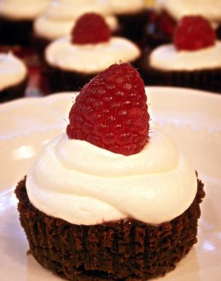 Click image for larger version

Name:	flourlesschoccupcakes.jpg
Views:	318
Size:	36.2 KB
ID:	249524