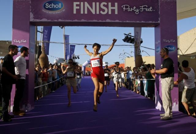 Click image for larger version

Name:	race6.JPG
Views:	268
Size:	42.6 KB
ID:	250412