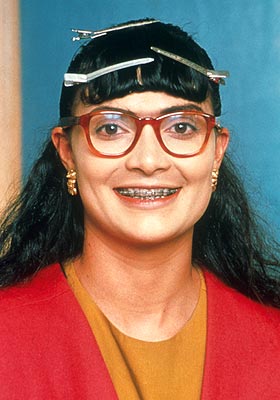 Click image for larger version

Name:	betty-la-fea1.jpg
Views:	195
Size:	26.5 KB
ID:	250523